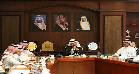 لجنة الاستعداد الدراسي في تعليم الرياض تناقش تقليل عملية ندب المعلمين واستيعاب قبول الطلاب
