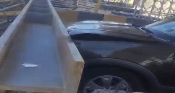 بالفيديو.. انهيار جسر بنيدر وتحذير للمسافرين إلى الكويت