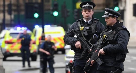 الشرطة البريطانية تحقق باعتداء إرهابي على 5 مساجد ببرمنغهام