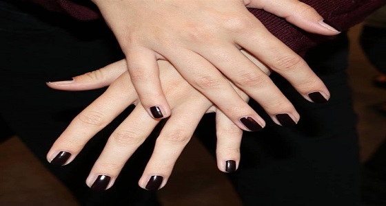 بالصور.. حيلة بسيطة بالمانيكير تجعل أظافرك أرفع وأطول