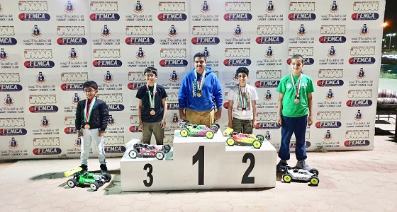 مشاركة متميزة للمنتخب الوطني في بطولة الكويت للسيارات اللاسلكية