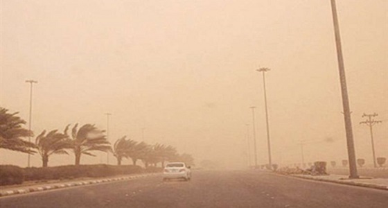 تحذير لمستخدمي طرق الرياض بسبب &#8221; الغبار الكثيف &#8220;