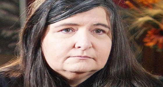 سيدة تفقد ذاكرة 40 عاما من حياتها بعد إصابتها بمرض نادر 