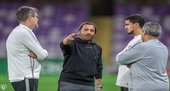 بالصور.. ” الهلال ” ينهي تحضيراته لـ ” العين “