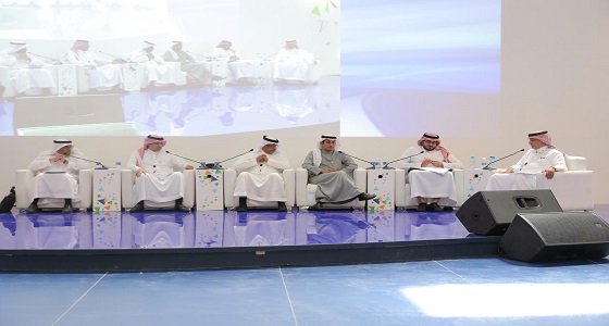 قياديون في القطاع الخاص يشخصون بجلسة حوارية التحديات الراهنة وفق متغيرات سوق العمل