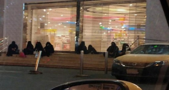 عضو سابق بهيئة كبار العلماء يُبدي رأيه في مسألة إغلاق المحلات وقت الصلاة