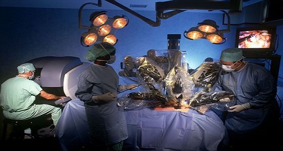 7 مستشفيات حكومية تستعين بالربوت في غرفة العمليات