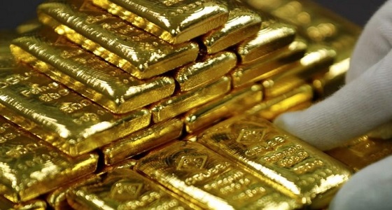 أسعار الذهب مستقرة دون أعلى مستوى في 3 أسابيع