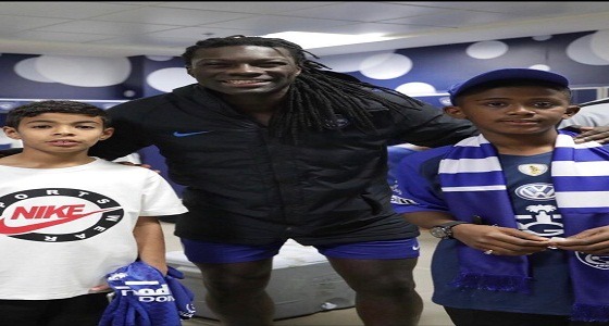 ” قوميز ” يشكر الهلال بعد لقاء الطفلين: ” نادي قيم إنسانية “