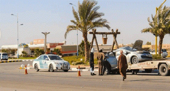 وفاة طبيب وإصابة زوجته إثر حادث مروري بشعبة نصاب