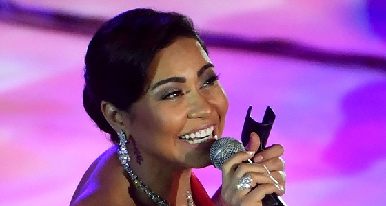 ” مساعدة منظمات مشبوهة ” .. بلاغ جديد ضد شيرين عبد الوهاب