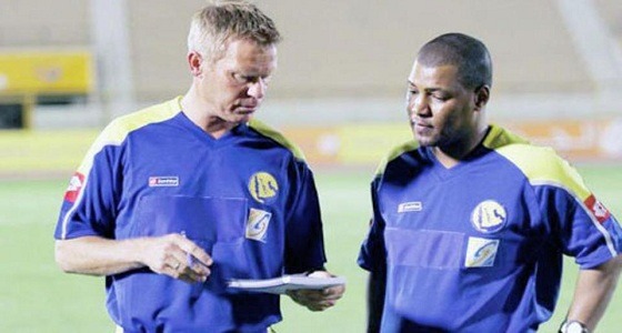 أحمد بن نصيب: أخشى على النصر من الثقة