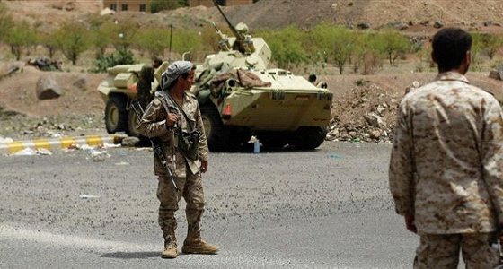 الجيش اليمني يفرض سيطرته على مواقع استراتيجية