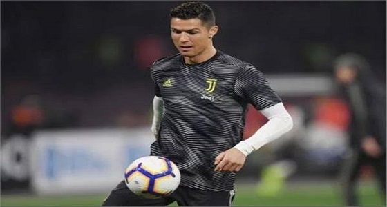 بعد الهزيمة الثقيلة أمام أتليتكو مدريد.. رونالدو يحتفل مع 60 عارضة أزياء