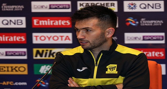 فيلانويفا : عودة المدرب سييرا أمر إيجابي بالنسبة لي