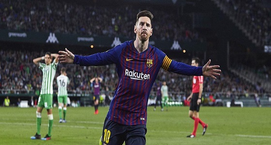 استقبال حار لميسي من جماهير  ريال بيتيس بعد الهاتريك 