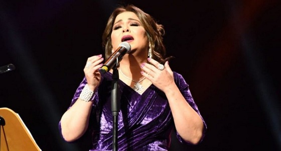 نوال الكويتية تعتذر عن الغناء في المملكة