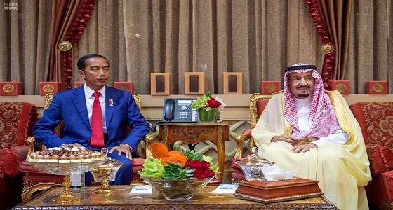 خادم الحرمين الشريفين يعقد جلسة مباحثات مع رئيس إندونيسيا