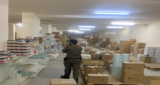 ضبط مستودع أدوية مخالف بالطائف والإطاحة بمشغليه