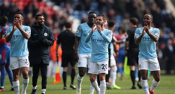 بعد الهزيمة.. مانشستر يخطط للتخلص من 7 لاعبين