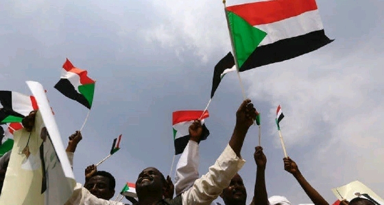تشكيل مجلس سيادي مشترك ” عسكري مدني ” بالسودان