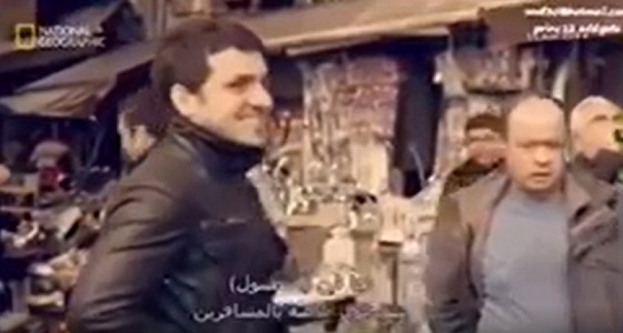 بالفيديو.. دعوة شراب لسائح بتركيا تنتهي بجريمة أمام أعين الشرطة