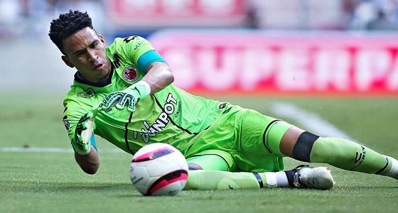 حارس مرمى البيرو على رادار الهلال