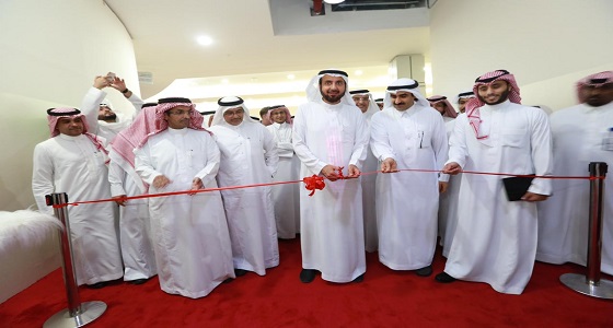 بالصور.. الربيعة يُدشن عيادات التجمع الصحي الأول جنوب الرياض