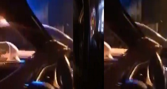 بالفيديو.. إيقاف رجل مرور ” غازل ” فتاة عبر مكبر صوت سيارة الدورية