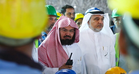 بالصور.. السديس يوجه بفتح باب الملك عبدالعزيز استعداداً لشهر رمضان المبارك