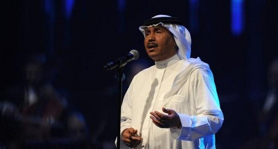 بالفيديو.. محمد عبده يتغنى بـ ” جازان “