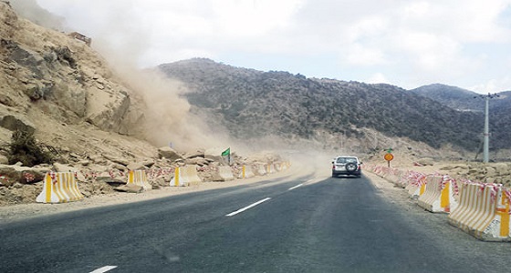 اليوم.. بدء التحقيق في شبهة فساد بخصوص تعويضات طرق عسير