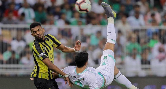 عمر السومة يتوج بجائزة أفضل هدف