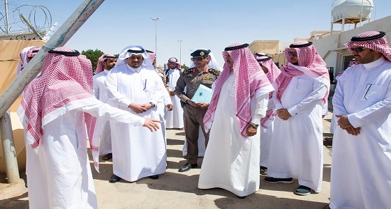 الأمير محمد بن عبدالرحمن يزور مركز مباحث محافظة الزلفي الذي تعرض لهجوم إرهابي