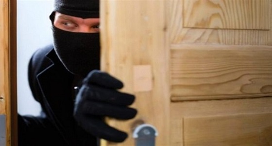 سرقة شقة القنصل التونسي.. والمتهم للشرطة ” والله ما أعرف أنه دبلوماسي “