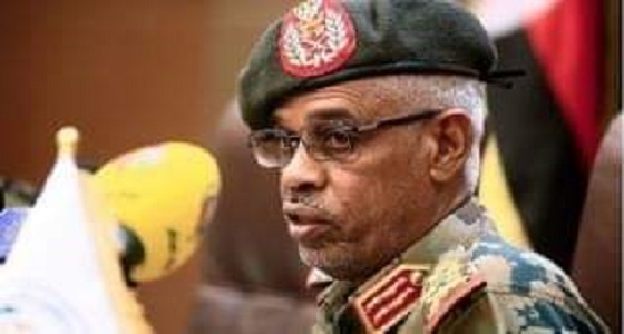 الجيش السوداني يعزل &#8221; البشير &#8221; ويحتجزه بمكان آمن