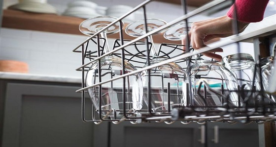 غسالة الأطباق تؤدي إلى ضعف الجهاز المناعي بالجسم خاصةً الأطفال