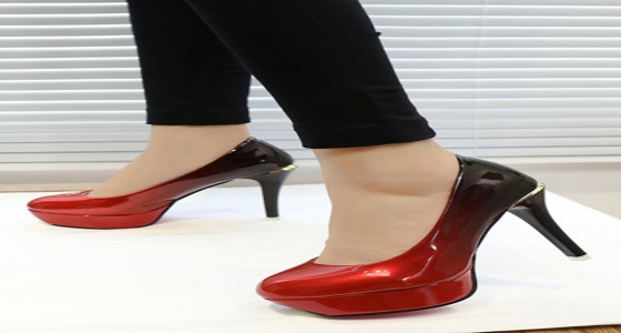 خبراء الموضة : يتم اختيار حذاء المرأة على حسب شكل الجسم