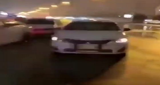 بالفيديو.. القبض على الطالب الذي قام بدهس زميله في كلية التقنية بالرياض
