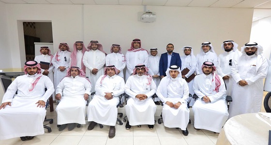 الهلال الأحمر بالتعاون مع اللجنة الدولية تقيم برنامج تمهيد إعداد مدرب روابط عائلية