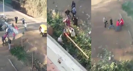 بالفيديو.. معركة دامية بين عائلتين سقط بها ضحايا لخلاف على قطعة أرض