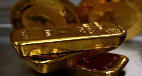 الذهب ينخفض صوب أدنى مستوى في 10 أسابيع