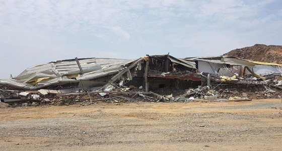 إزالة صالة أفراح متعدية على أملاك العين العزيزية