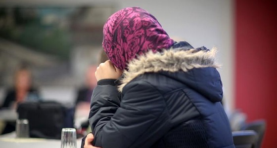 مستشار ألماني يدين اعتداءً عنصريًا على مسلمة ويصفه بـ ” المقزز “