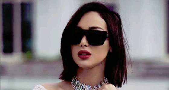 إطلالة غريبة لـ بسمة بوسيل تصدم متابعيها