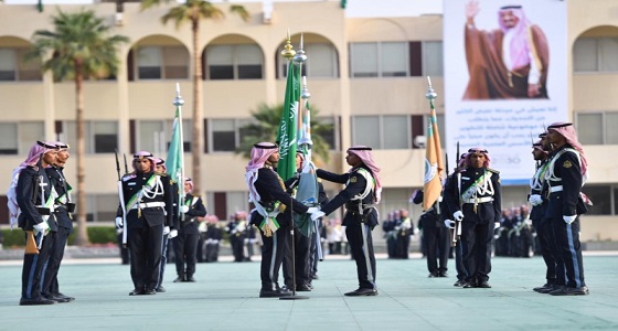كلية الملك خالد العسكرية تفتح باب القبول لدورة الضباط الجامعيين
