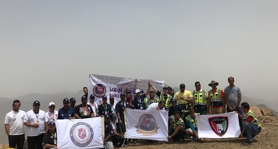 بالفيديو.. ” برق ” أول فريق لإنقاذ المفقودين بجبال ورمال المملكة