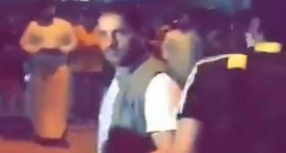 بالفيديو.. جمهور الاتحاد يصرخون في وجه ماجد التويجري بعد خسارة النصر