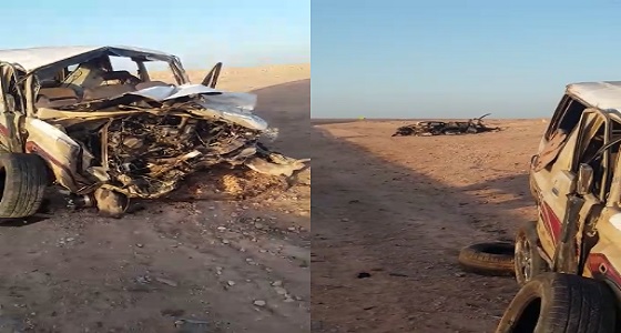 بالفيديو.. حادث تصادم كارثي لمركبات على طريق سريع