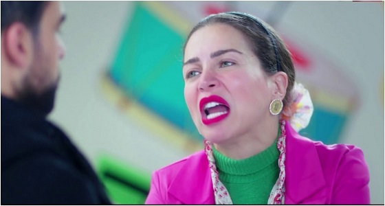 انتقادات واتهامات لـ ” مي عز الدين ” بمبالغتها في تمثيل دور بيسه